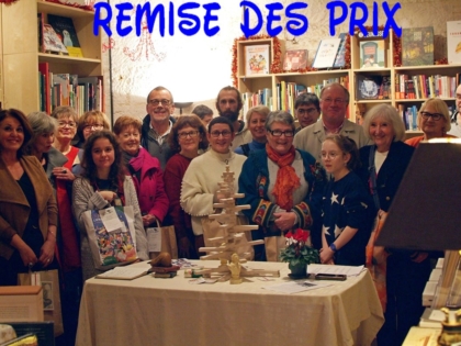 Remise-des-prix-Concours-décriture-inscription